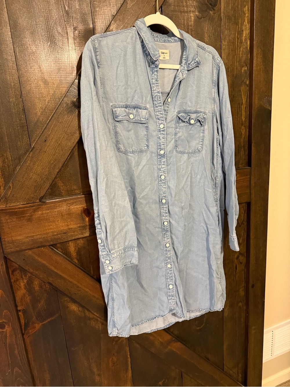 GAP women’s denim long sleeve dress